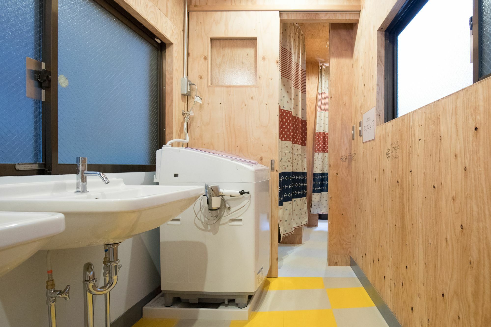 Vacation"Ninja"House Secretbase Near Asakusa Tokyo Exterior photo